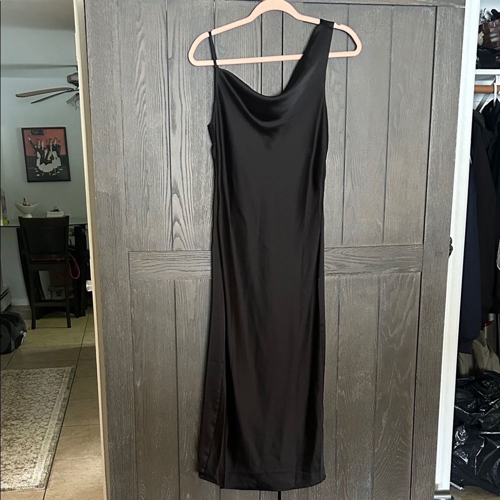 Petal and Pup Black One-Shoulder Dress